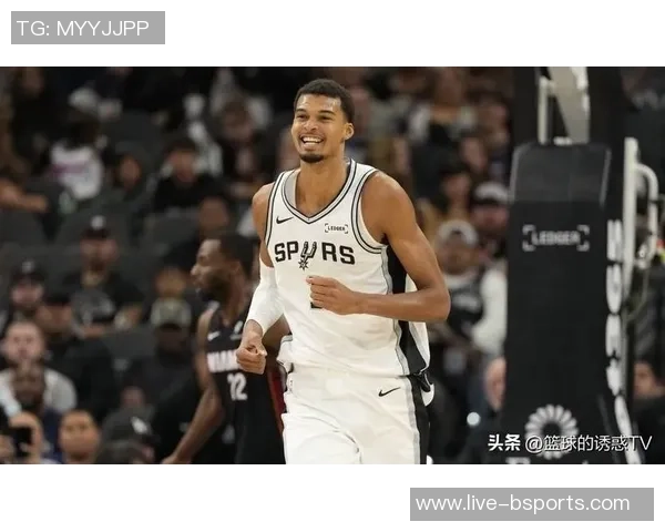 马刺重返巅峰大胜雷霆迎来七连胜时隔六年再创辉煌 马刺重返巅峰大胜雷霆迎来七连胜时隔六年再创辉煌